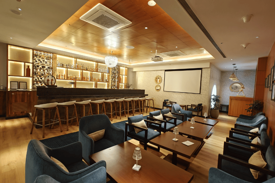 hotels near india expo mart noida