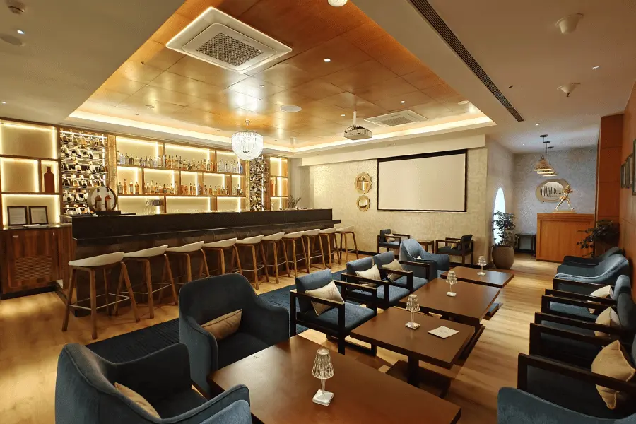 hotel in Noida