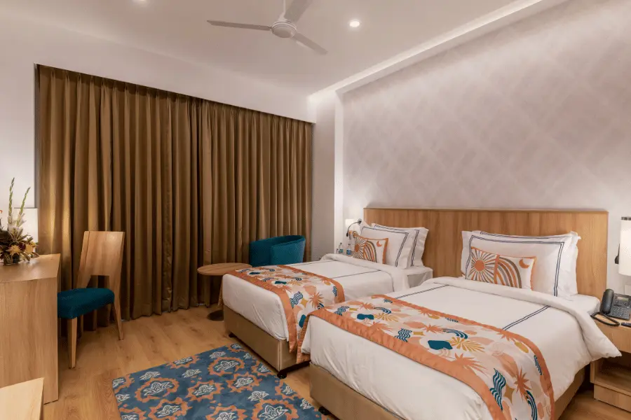 hotels near India expo mart noida