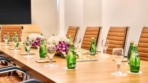 Read more about the article The Business Traveller’s Wellness Guide: From Boardroom to Spa Room