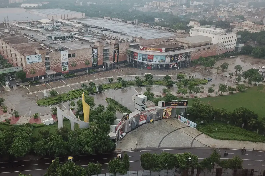 5 star hotels near India Expo Centre Greater Noida