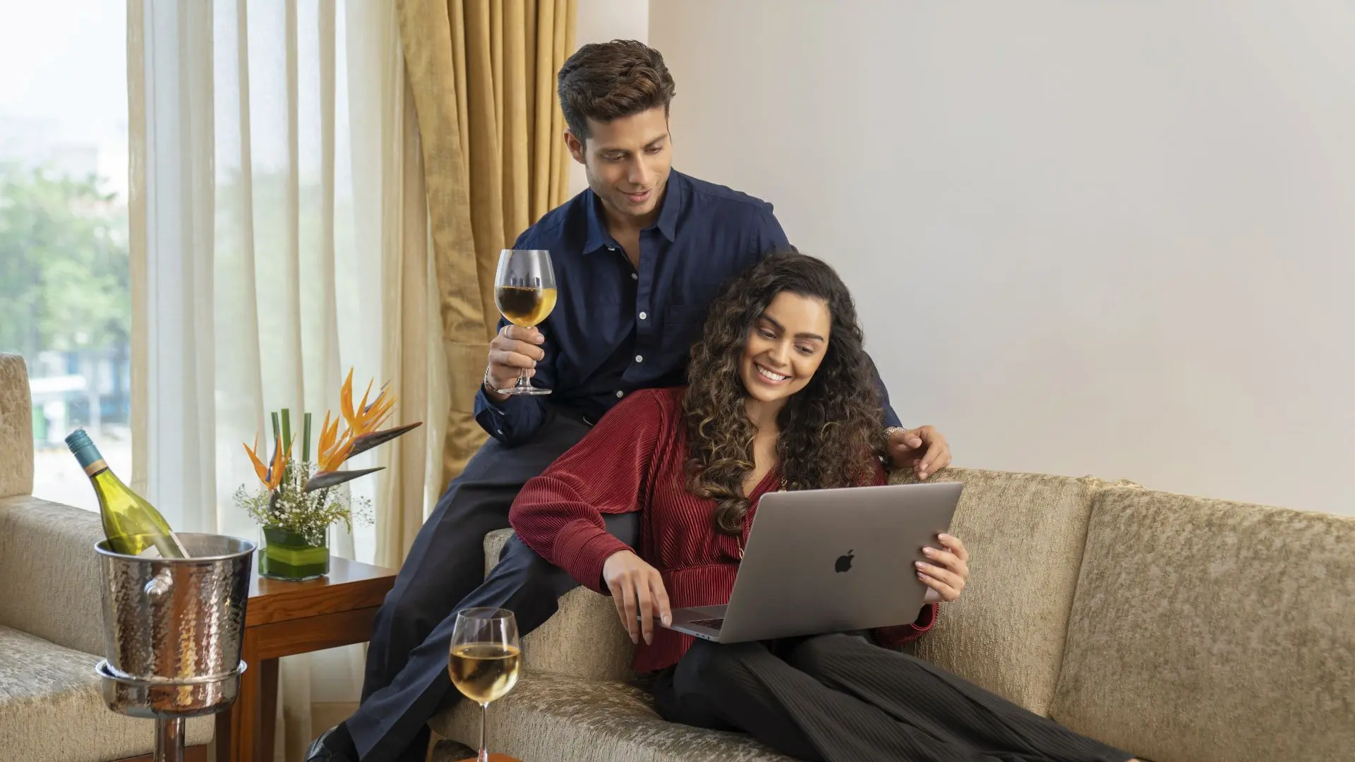 You are currently viewing Where Work Meets Comfort: Inside the Premier Business Hotel in Noida
