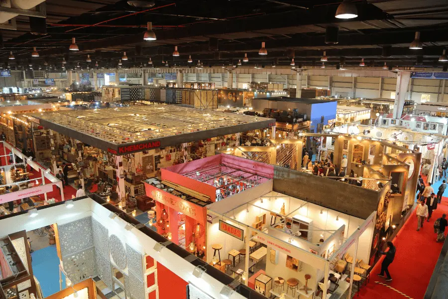hotels near India expo mart Noida