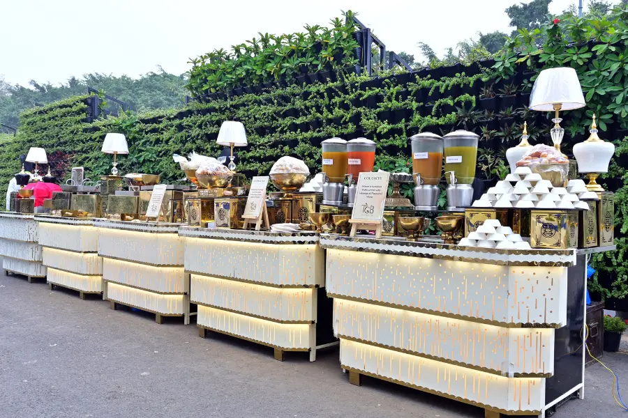 Corporate event dining at ExpoInn with a spacious buffet and organized food counters