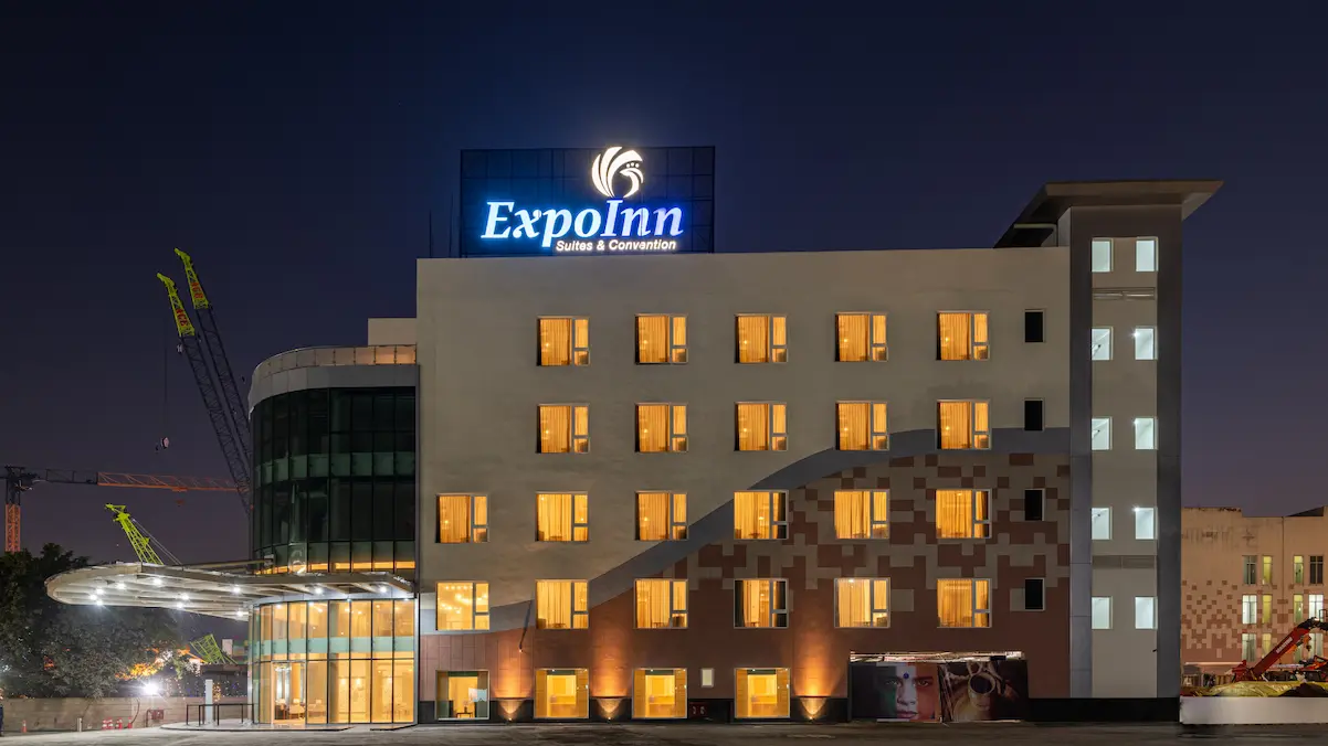 You are currently viewing Why Business Travelers Prefer ExpoInn in Greater Noida