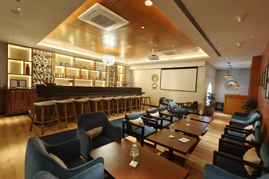 full View of Altus Bar at ExpoInn , Greater Noida.