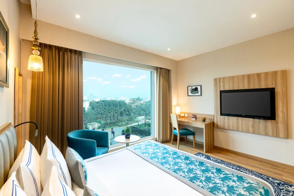 comfortable hotel room near India Expo Mart Greater Noida at ExpoInn Suites